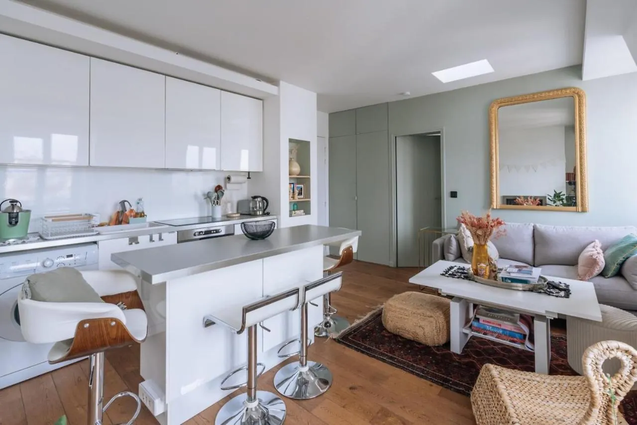 Cozy 1Bd Apart For 2-Republiquecanal Saint Martin Paris Apartment